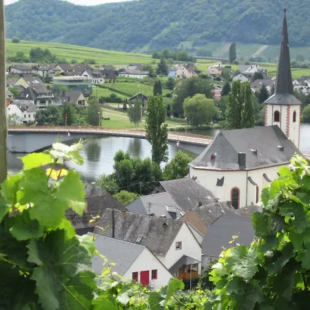 Haart & Soul アパート ピースポルト